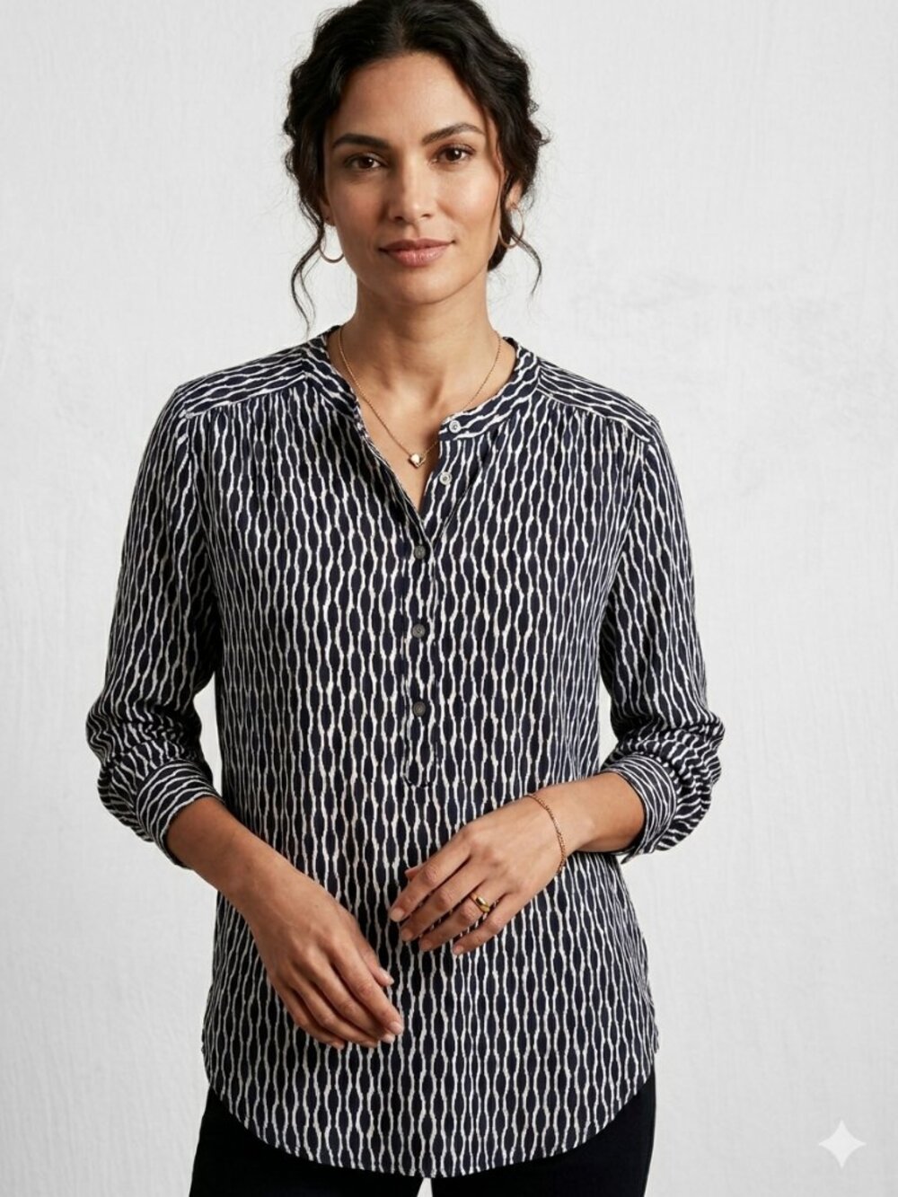 LOFT Black and Off White Geometric Textured Long Sleeve Blouse Sz M
